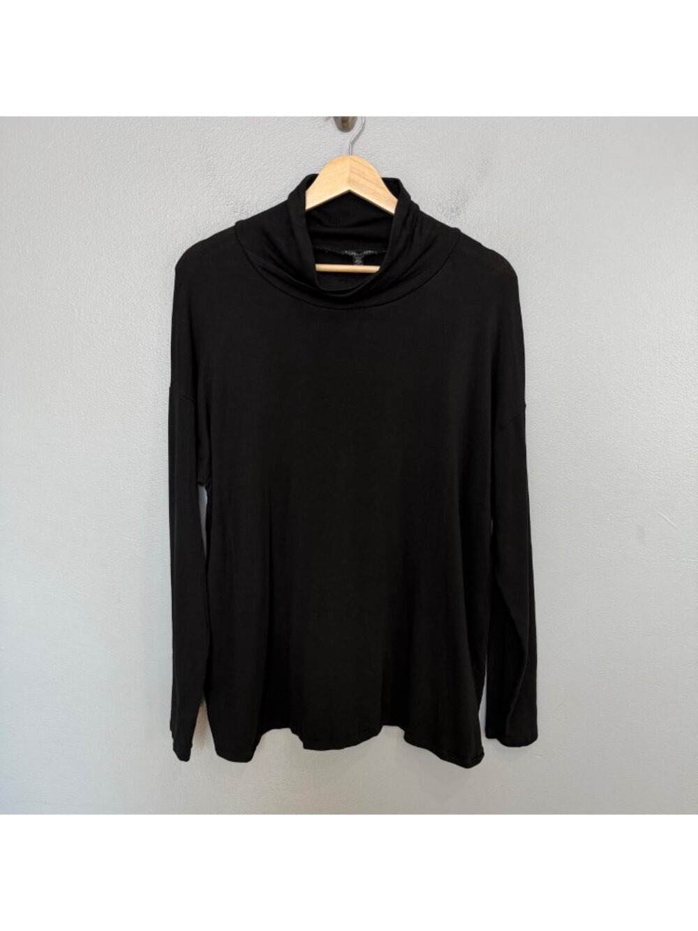 EILEEN FISHER black stretch jersey crossover mock neck top size M